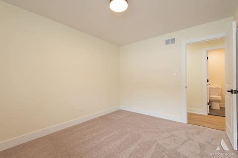 Tiny photo for 910 College Avenue, Matteson, IL 60443 (MLS # 12709401)