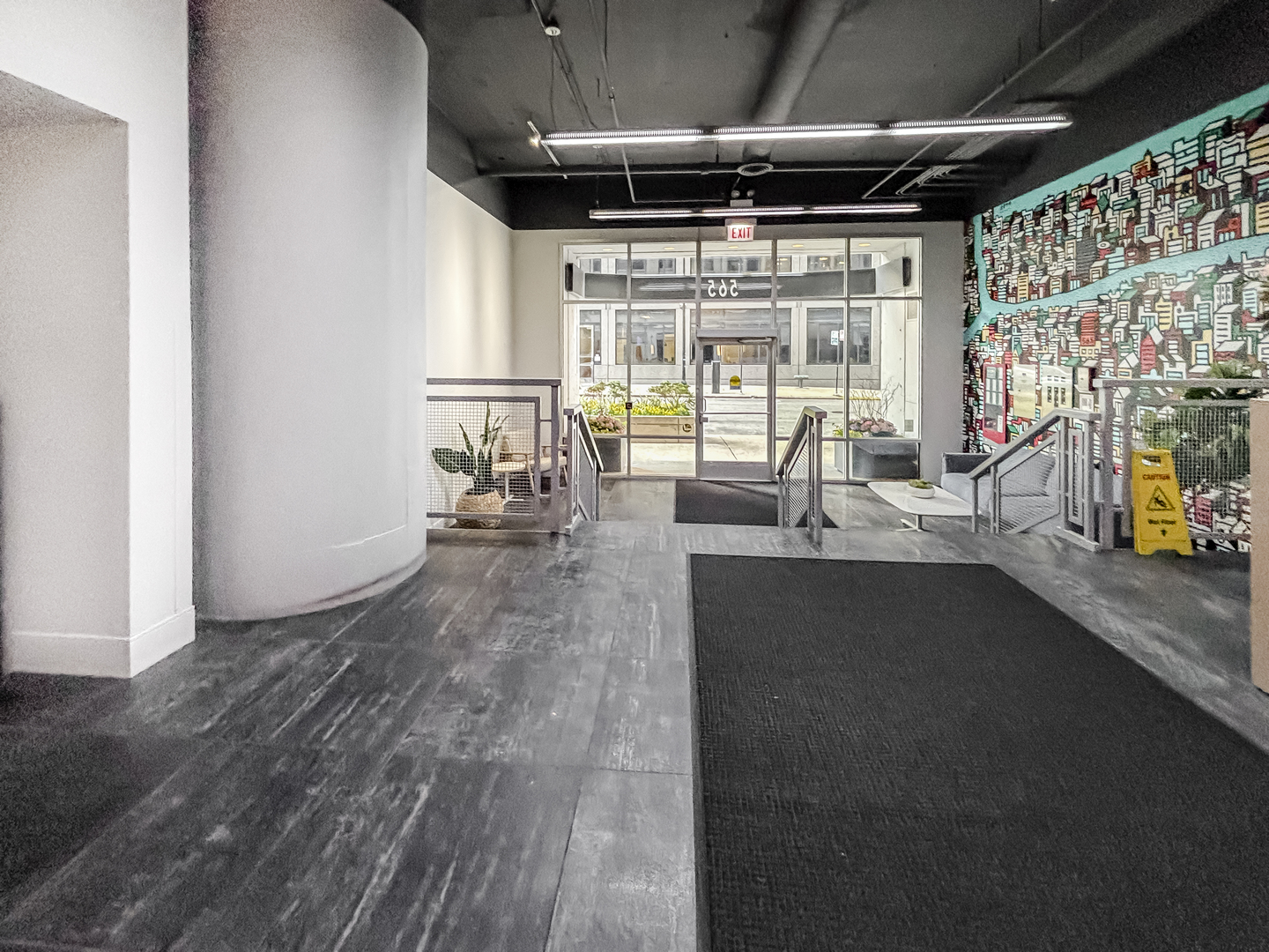 565 W Quincy Street 802