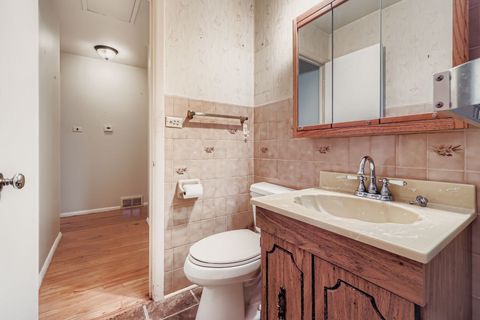 Tiny photo for 2107 Kirchoff Road, Rolling Meadows, IL 60008 (MLS # 12535290)