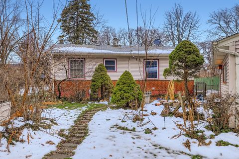 Tiny photo for 2107 Kirchoff Road, Rolling Meadows, IL 60008 (MLS # 12535290)