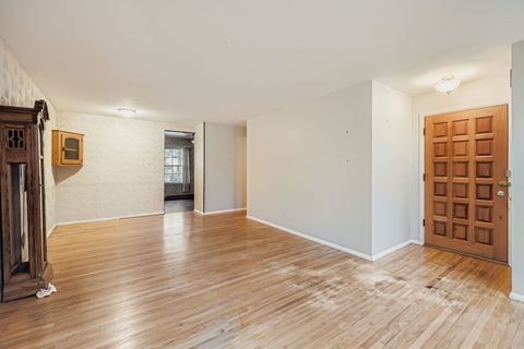 Tiny photo for 2107 Kirchoff Road, Rolling Meadows, IL 60008 (MLS # 12535290)