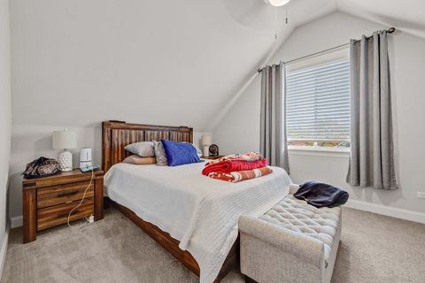 Tiny photo for 2053 N Lavergne Avenue, Chicago, IL 60639 (MLS # 12450796)