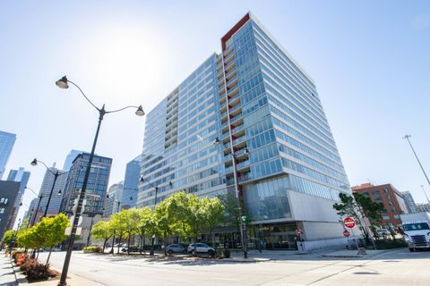 659 W Randolph Street 1007 Chicago IL 60661