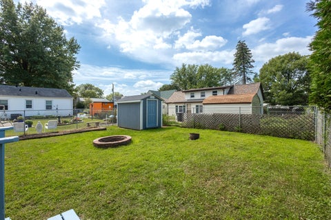 Tiny photo for 915 42nd Street, Moline, IL 61265 (MLS # 12740260)