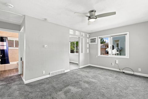 Tiny photo for 915 42nd Street, Moline, IL 61265 (MLS # 12740260)
