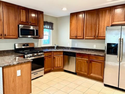 Tiny photo for 548 E Middle Street, South Elgin, IL 60177 (MLS # 12502302)