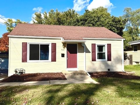 548 E Middle Street South Elgin IL 60177