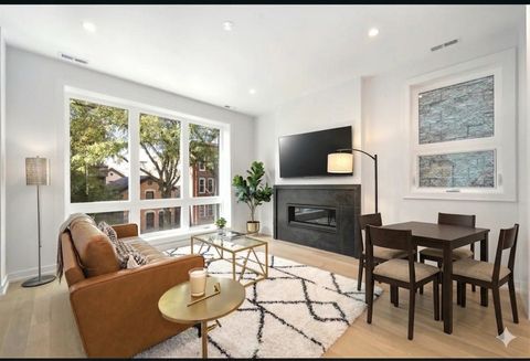 Tiny photo for 867 N Marshfield Avenue #2, Chicago, IL 60622 (MLS # 12603516)