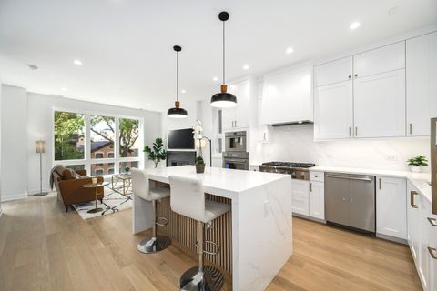 Tiny photo for 867 N Marshfield Avenue #2, Chicago, IL 60622 (MLS # 12603516)