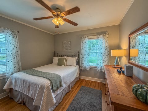 Tiny photo for 609 S Florence Avenue, Bloomington, IL 61701 (MLS # 12757005)