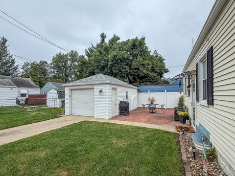 Tiny photo for 609 S Florence Avenue, Bloomington, IL 61701 (MLS # 12757005)