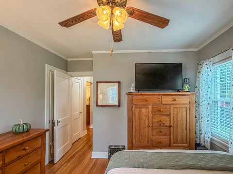 Tiny photo for 609 S Florence Avenue, Bloomington, IL 61701 (MLS # 12757005)