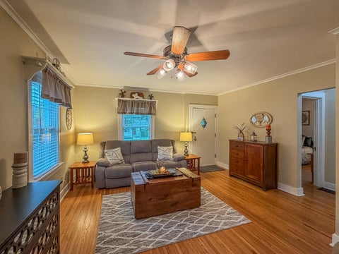 Tiny photo for 609 S Florence Avenue, Bloomington, IL 61701 (MLS # 12757005)