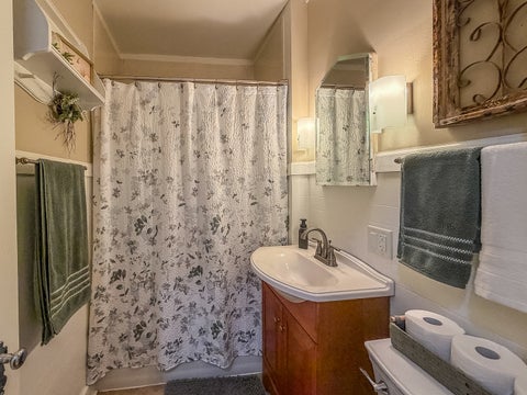 Tiny photo for 609 S Florence Avenue, Bloomington, IL 61701 (MLS # 12757005)