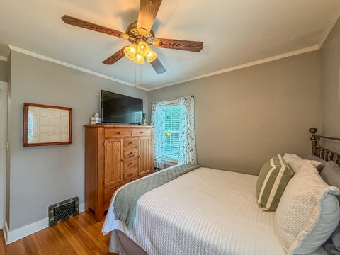 Tiny photo for 609 S Florence Avenue, Bloomington, IL 61701 (MLS # 12757005)