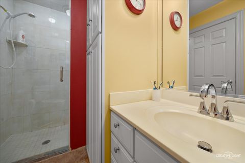 Tiny photo for 120 Lakeview Drive #513, Bloomingdale, IL 60108 (MLS # 12467208)