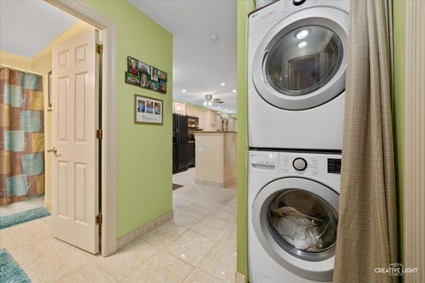 Tiny photo for 120 Lakeview Drive #513, Bloomingdale, IL 60108 (MLS # 12467208)