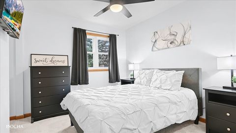 Tiny photo for 890 Fieldside Lane, Aurora, IL 60504 (MLS # 12586816)