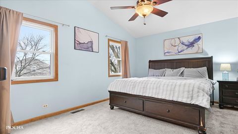 Tiny photo for 890 Fieldside Lane, Aurora, IL 60504 (MLS # 12586816)