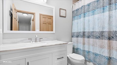 Tiny photo for 890 Fieldside Lane, Aurora, IL 60504 (MLS # 12586816)