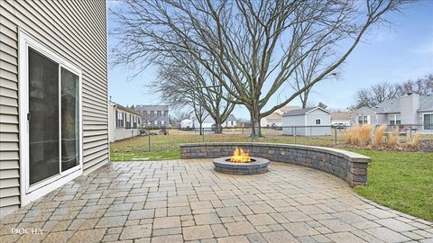 Tiny photo for 890 Fieldside Lane, Aurora, IL 60504 (MLS # 12586816)