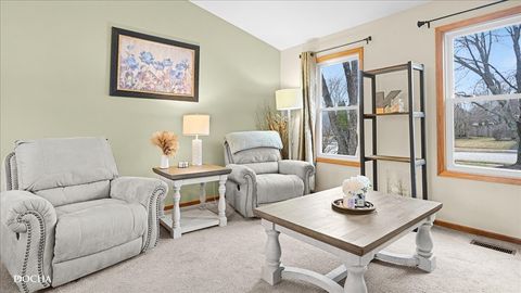 Tiny photo for 890 Fieldside Lane, Aurora, IL 60504 (MLS # 12586816)