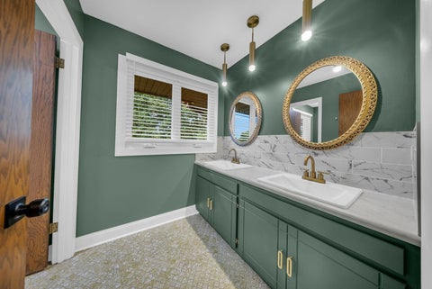 Tiny photo for 8430 Carriage Green Drive, Darien, IL 60561 (MLS # 12792676)
