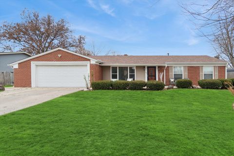 Photo of 60 Fernwood Road, Montgomery, IL 60538 (MLS # 12522860)