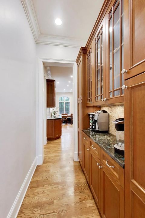 Tiny photo for 995 Old Elm Place, Glencoe, IL 60022 (MLS # 12672866)
