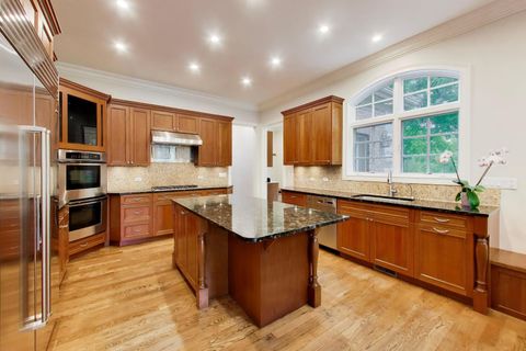Tiny photo for 995 Old Elm Place, Glencoe, IL 60022 (MLS # 12672866)