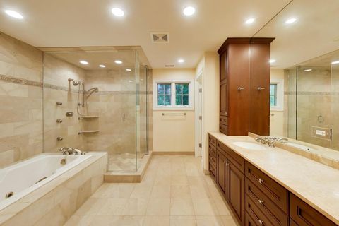 Tiny photo for 995 Old Elm Place, Glencoe, IL 60022 (MLS # 12672866)