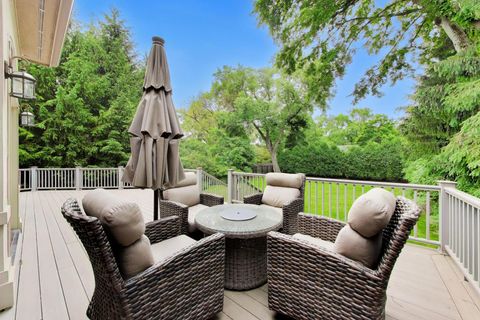 Tiny photo for 995 Old Elm Place, Glencoe, IL 60022 (MLS # 12672866)