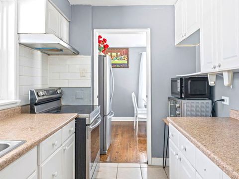 Tiny photo for 6709 N KOLMAR Avenue, Lincolnwood, IL 60712 (MLS # 12558377)