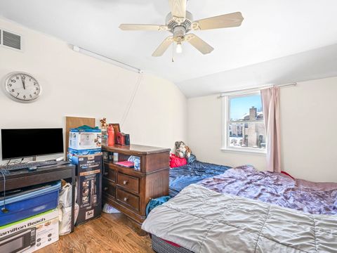 Tiny photo for 6709 N KOLMAR Avenue, Lincolnwood, IL 60712 (MLS # 12558377)