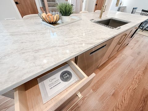 Tiny photo for 885 Geneva Road, St. Charles, IL 60174 (MLS # 12566409)