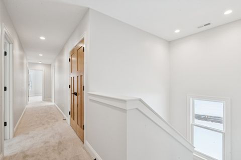 Tiny photo for 885 Geneva Road, St. Charles, IL 60174 (MLS # 12566409)