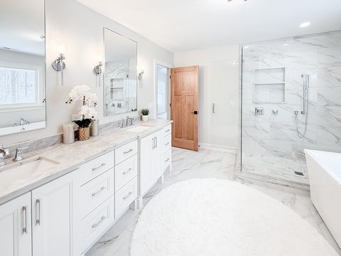 Tiny photo for 885 Geneva Road, St. Charles, IL 60174 (MLS # 12566409)