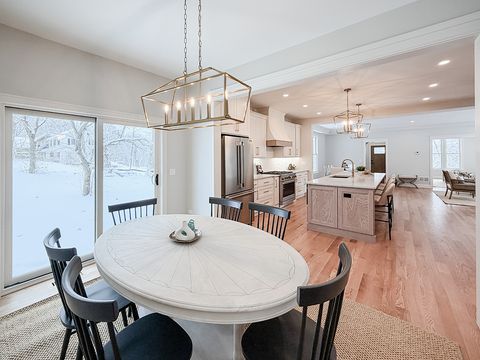 Tiny photo for 885 Geneva Road, St. Charles, IL 60174 (MLS # 12566409)