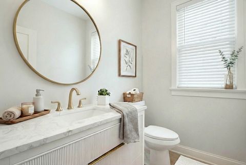 Tiny photo for 885 Geneva Road, St. Charles, IL 60174 (MLS # 12566409)