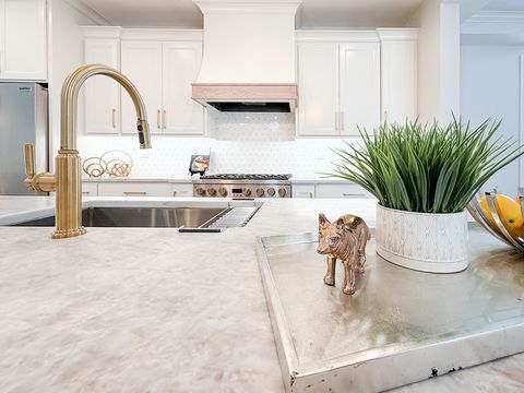 Tiny photo for 885 Geneva Road, St. Charles, IL 60174 (MLS # 12566409)