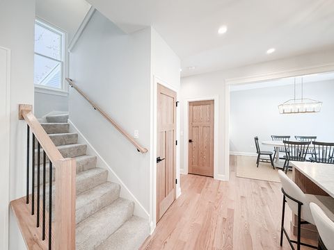 Tiny photo for 885 Geneva Road, St. Charles, IL 60174 (MLS # 12566409)