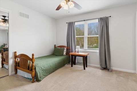 Tiny photo for 535 Apache Drive, Batavia, IL 60510 (MLS # 12601517)