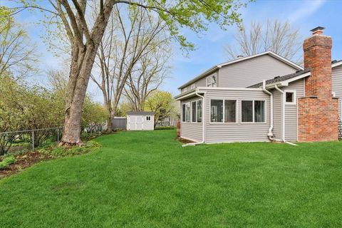 Tiny photo for 535 Apache Drive, Batavia, IL 60510 (MLS # 12601517)