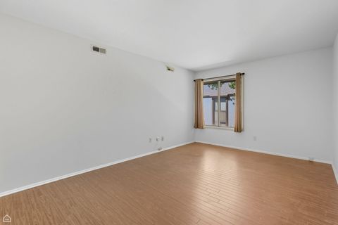 Tiny photo for 740 Saint Andrews Lane #22, Crystal Lake, IL 60014 (MLS # 12463504)