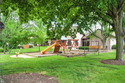 Tiny photo for 740 Saint Andrews Lane #22, Crystal Lake, IL 60014 (MLS # 12463504)