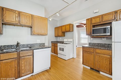 Tiny photo for 721 Clarence Avenue, Oak Park, IL 60304 (MLS # 12525861)