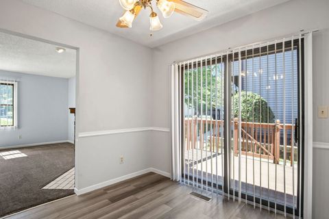 Tiny photo for 1844 Kerrybrook Court #0, Sycamore, IL 60178 (MLS # 12669329)