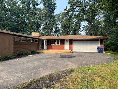 Photo of 28450 N Shagbark Lane, Libertyville, IL 60048 (MLS # 12602175)