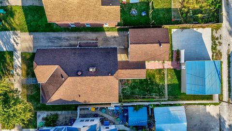 Tiny photo for 215 W Washington Street, Streator, IL 61364 (MLS # 12476423)