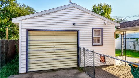 Tiny photo for 215 W Washington Street, Streator, IL 61364 (MLS # 12476423)